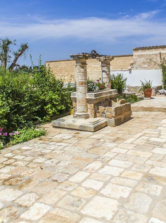 Agriturismo Li Calizzi Arte E Natura Novoli Exteriör bild