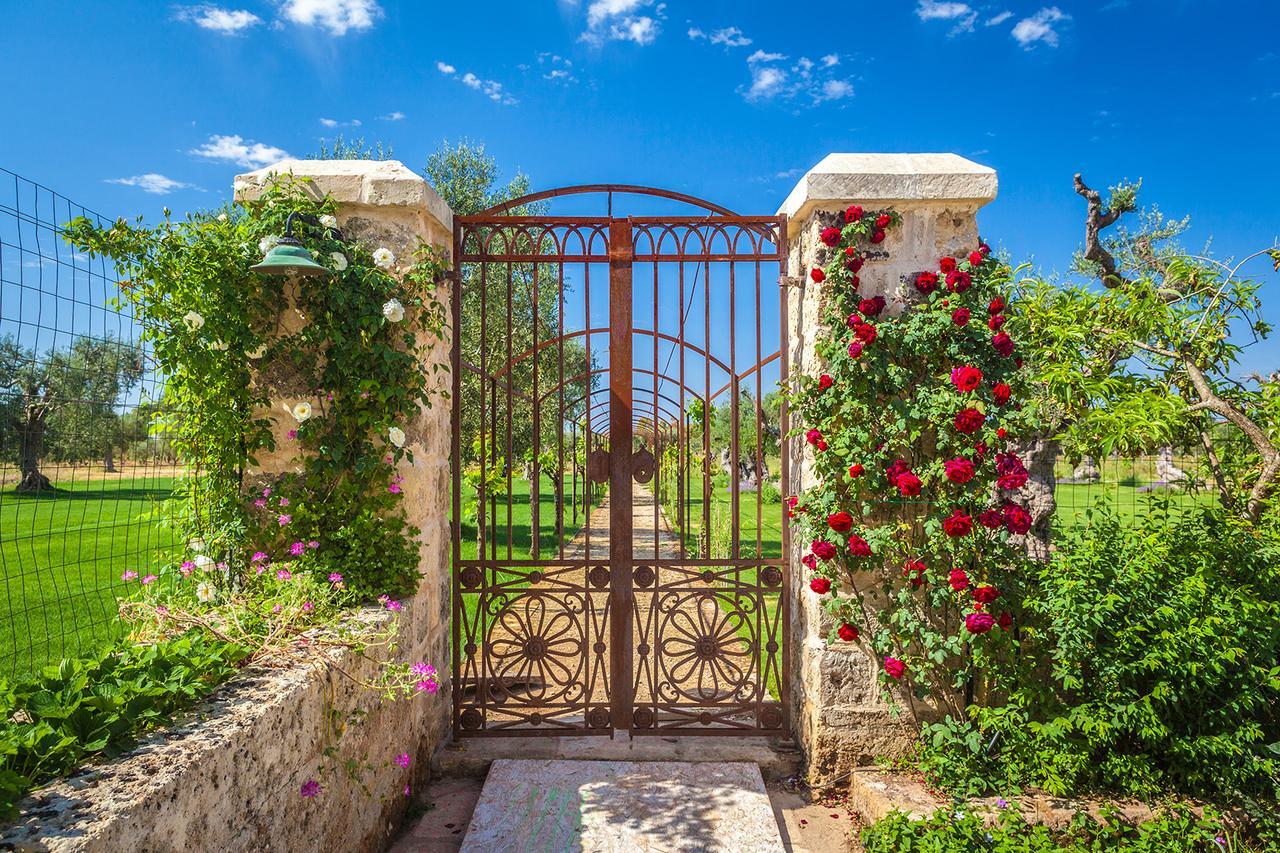 Agriturismo Li Calizzi Arte E Natura Novoli Exteriör bild