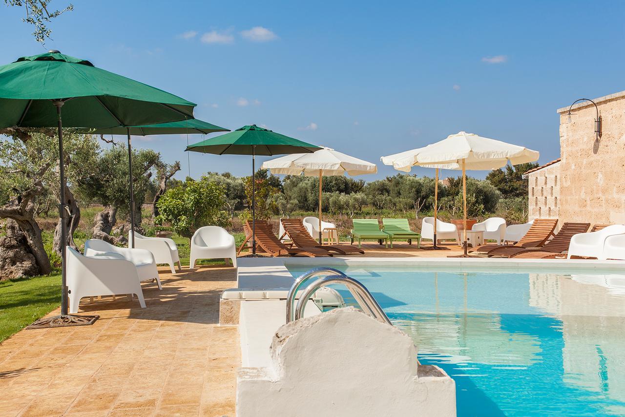 Agriturismo Li Calizzi Arte E Natura Novoli Exteriör bild